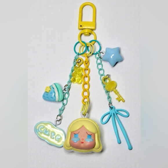 Macaron Pop Bean Mini Charm/Keychain - Crybaby - Picture 1 of 3